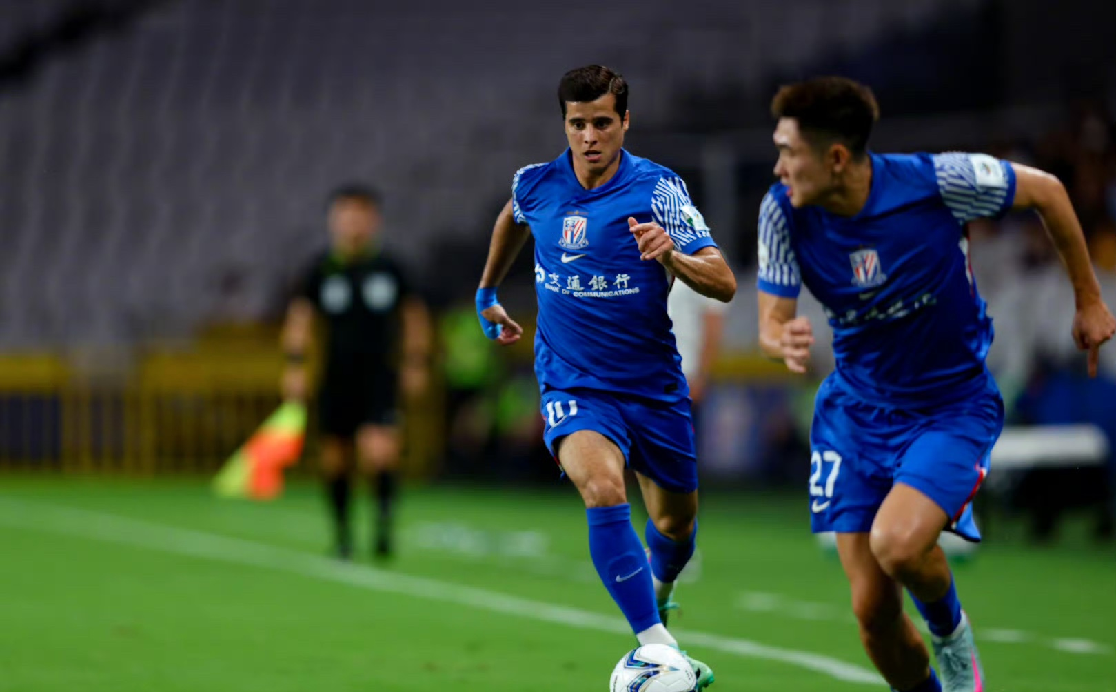 欧博体育-转折点上海申花队长鼓劲，欧超杯赛后攻防权衡，底气十足，阵容厚度经受考验(申花队转会最新消息)